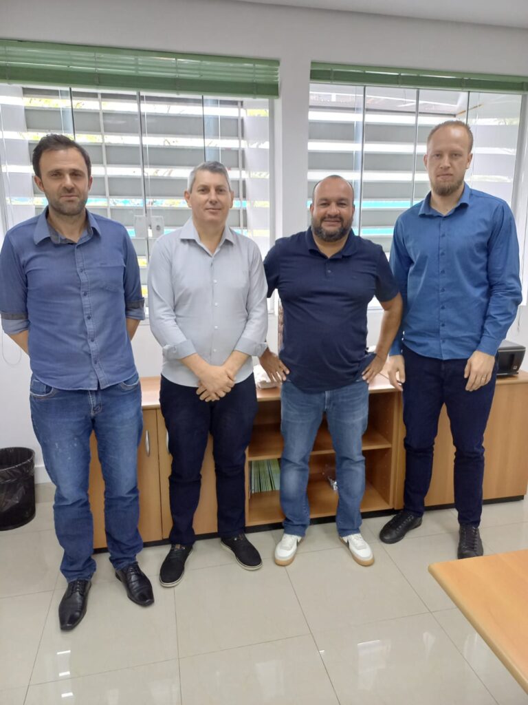 Viagem de Negócios - Conhecendo outras experiências em microcrédito