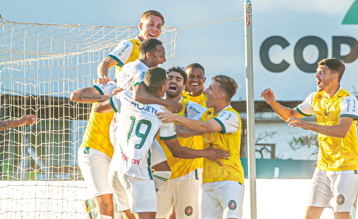 Parabéns ao Galo do Oeste!