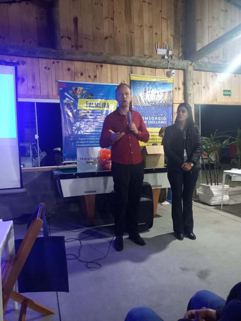 Crecerto presente no 1º Agro Mais em Palmeira, SC - Evento foi um sucesso