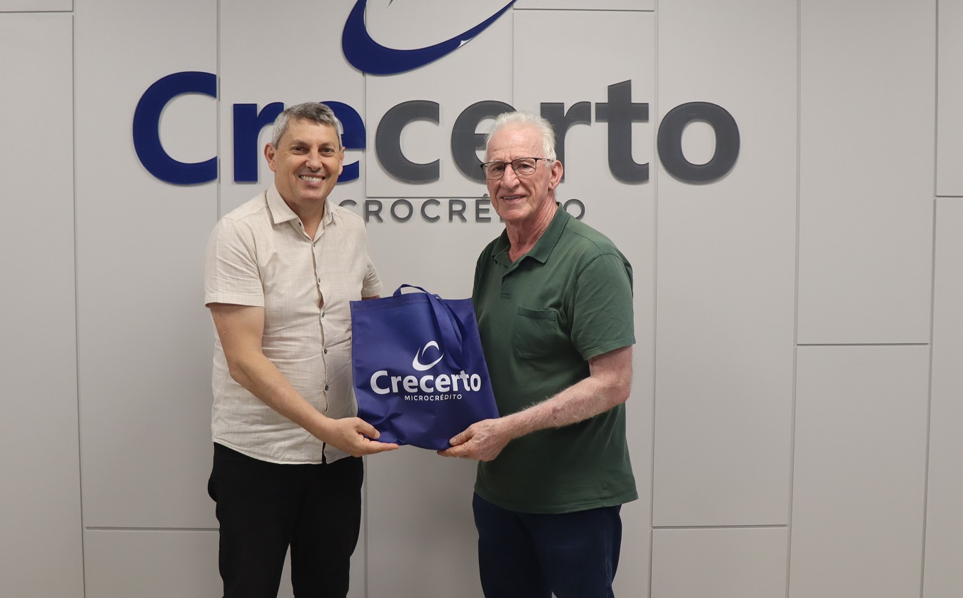 Crecerto recebe visita de João Girardi