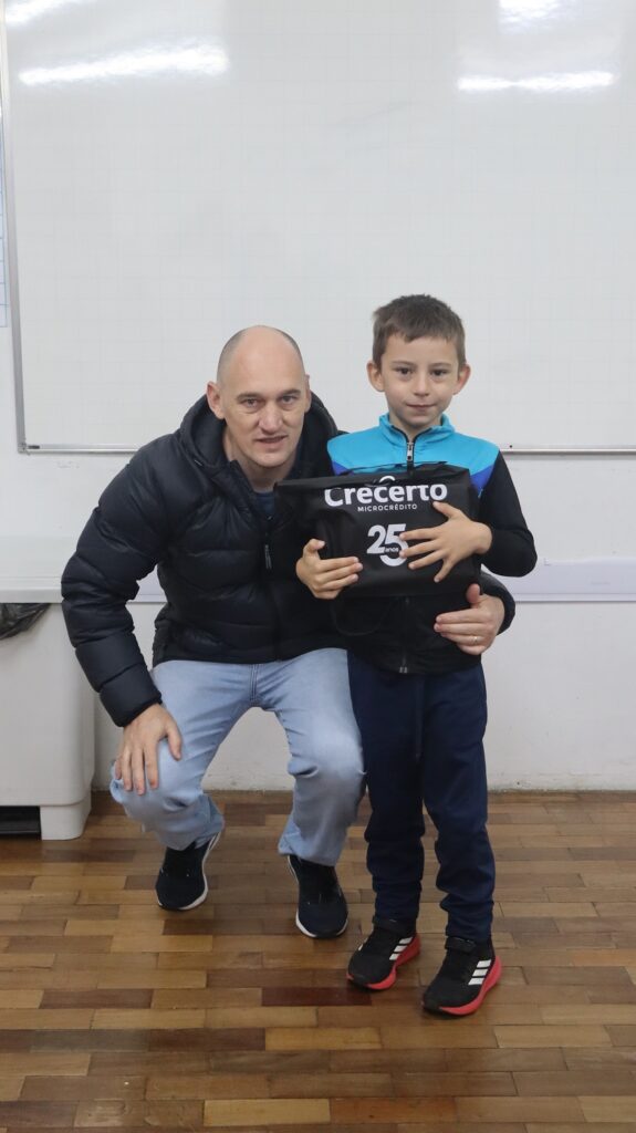 Nove anos semeando leitores: projeto já levou mais de 1,5 mil livros a crianças de Concórdia