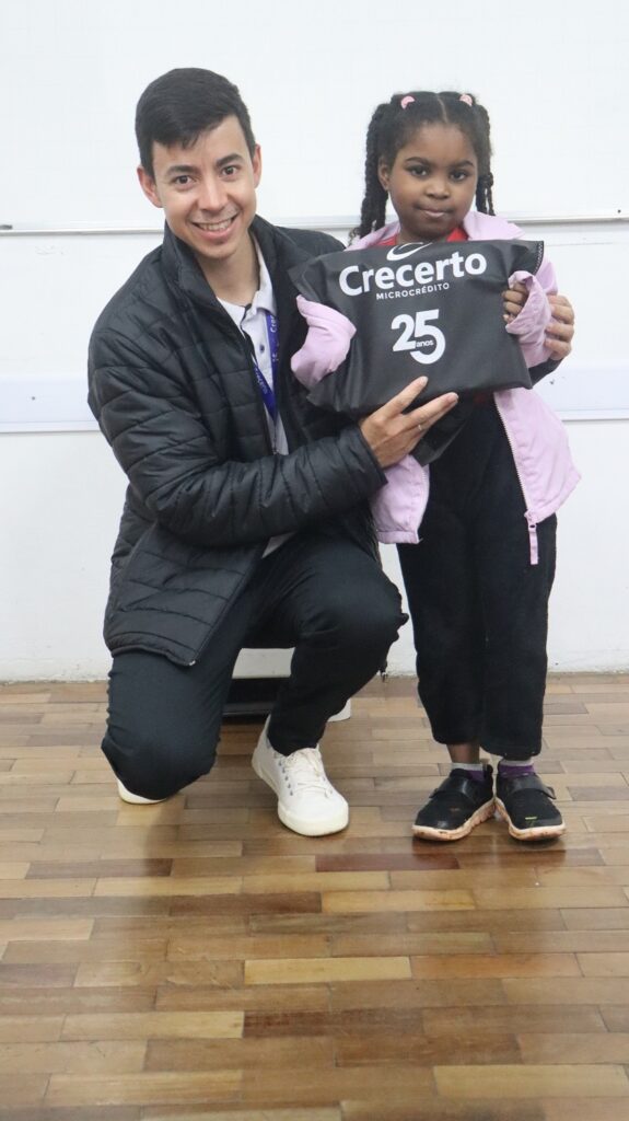 Nove anos semeando leitores: projeto já levou mais de 1,5 mil livros a crianças de Concórdia