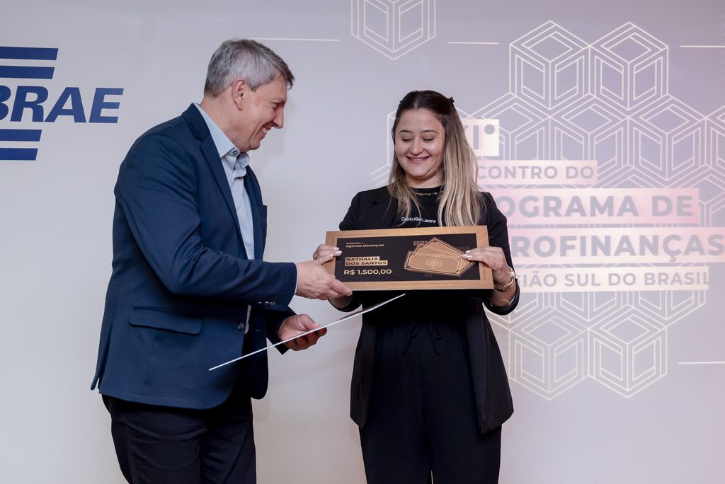 Crecerto tem dois premiados no XIº Encontro do Programa de Microfinanças da Região Sul do Brasil