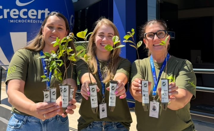 Crecerto participa do Projeto Replanta com a distribuição de mudas de árvores frutíferas